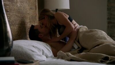 Tracy Spiridakos - Chicago P.D. s08e04 (2021) HD 1080p Nude? Sexy! Watch Online / Трэйси Спиридакос - Полиция Чикаго