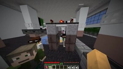 Аид [VyacheslavOO] СМОГУТ ЛИ БОМЖИ ПРОЙТИ ДОСМОТР! ВЫЖИВАНИЕ БОМЖА В РОССИИ #257! МАЙНКРАФТ