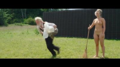 Джоди Бальфур , Мейша Лоу , Сара Каннинг , Райа Лефевр , Сара Гудуилл , Ванесса Уолш , Стефани Изсак - Эдвард / Jodi Balfour , M