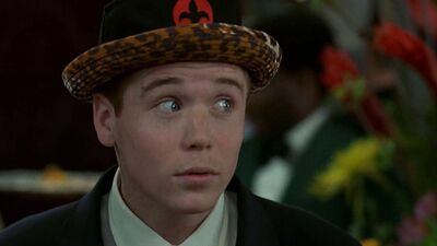 Erika Elenak - Беверли-Хиллз