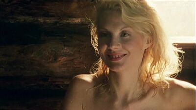 Рената Литвинова голая в фильме "Таежный роман" (2001, Александр Митта) 1080p