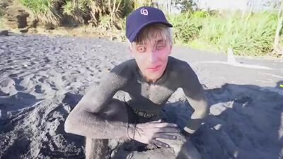 24 ЧАСА В ПЕСКЕ ЧЕЛЛЕНДЖ ! Влад Бумага А4