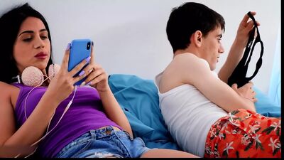 Sofia Sofe из блондиночки Fesser - две идеальные милфы