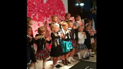 Показ школьной формы от mi-mi-SO