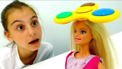 Игры #Барби: трюки со СПИННЕРОМ! Мультики для девочек с #ЛучшаяПодружкаВика