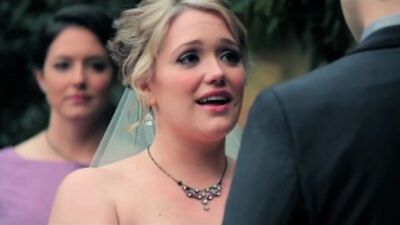 Йен Сомерхолдер, Нина Добрев, Кэндис Аккола - На свадьбе его ассистентки Джессики. Йен сам устроил эту свадьбу.