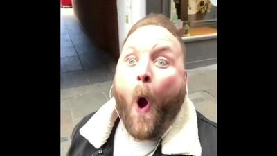 Когда любишь петь в наушниках (большая подборка)