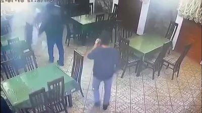 Депутат напал на официантку в одном из кафе Краснодарского края.