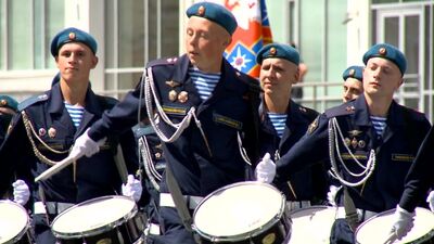 Марш Победы в Нижнем Новгороде, на Нижневолжской набережной 24 июня 2020