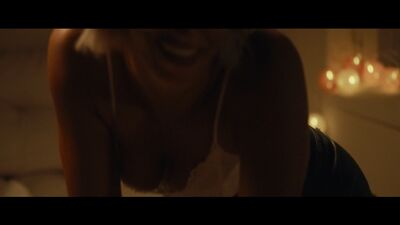 Анисса Бубекер - Хорошая мать / Anissa Boubekeur - Bonne mere ( 2021 )