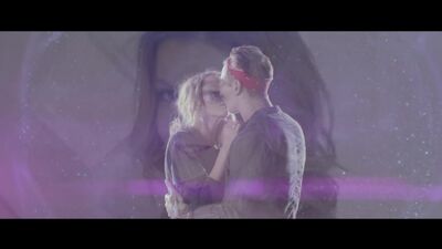 Премьера. Юлианна Караулова - Внеорбитные (Премьера клипа.Юлиана Караулова - Миллионы глаз смотрят на нас)