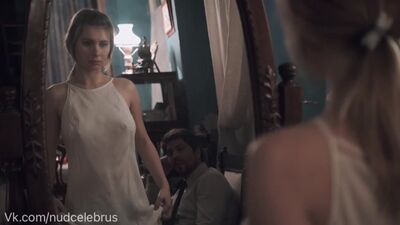 Голая Анна Цуканова-Котт