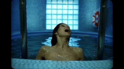 Екатерина Стриженова голая в фильме "От 180 и выше" (2005, Александр Стриженов)